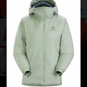 Arc’teryx Atom AR Women’s XL